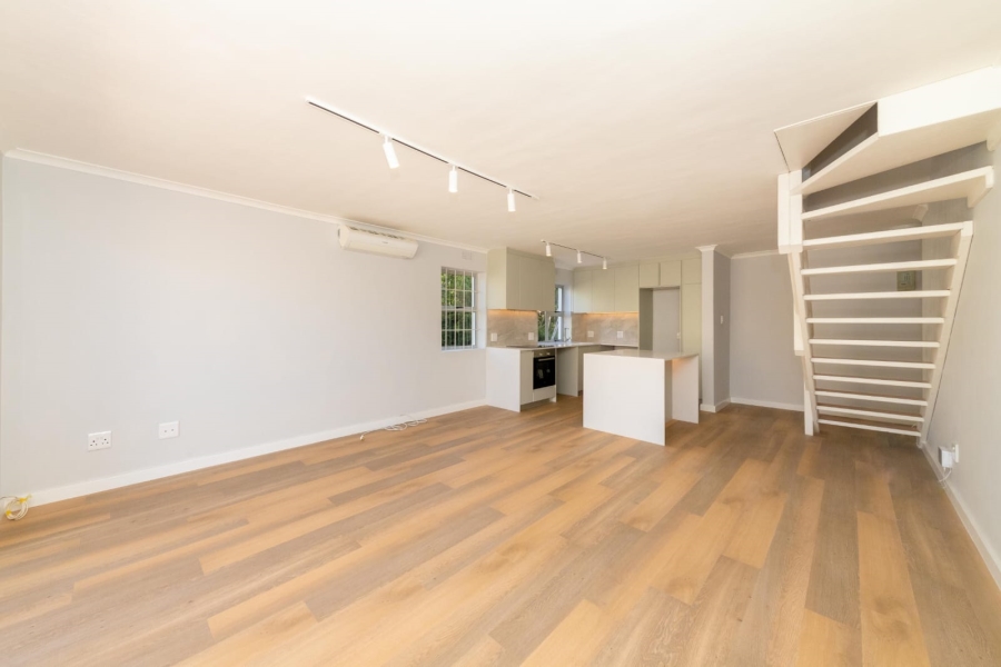 2 Bedroom Property for Sale in Gardens Western Cape